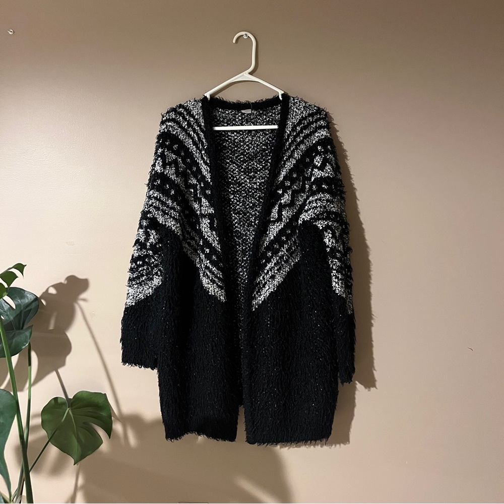 Ecote Black and White Women's Cardigan